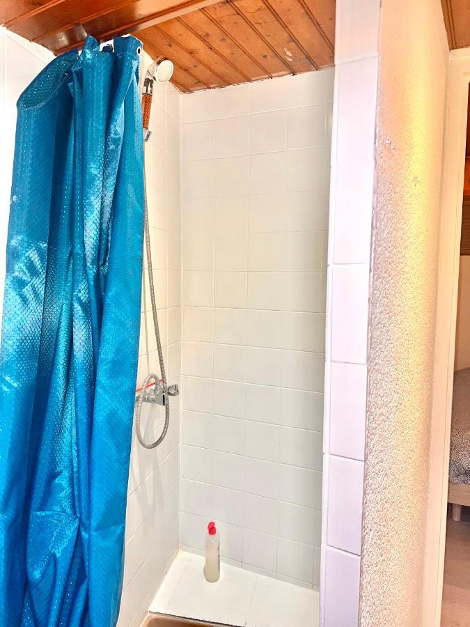 Villa 2 Chambres Proche D'Un Lac Ruelle-sur-Touvre Luaran gambar